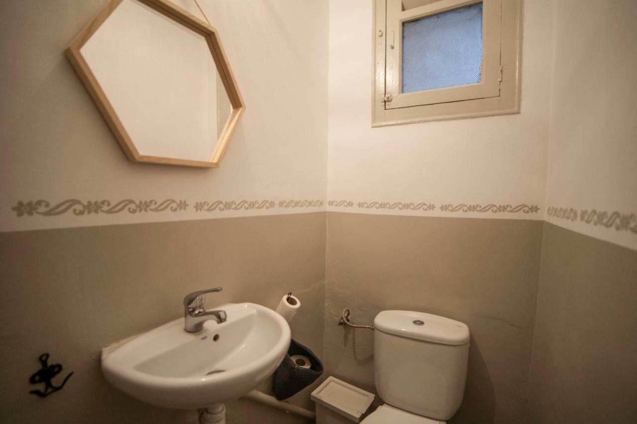 B21-Apartamento Modernista Para Grupos Barcelona Exterior foto